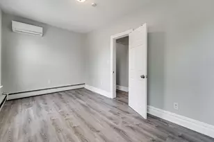 214 Olean Ave, Jersey City, NJ 07306 - Photo 28