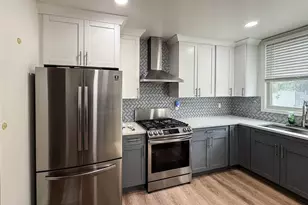 145 Ege Ave, Jersey City, NJ 07304 - Photo 4