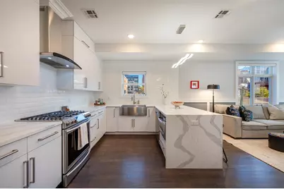 270 St Pauls Ave #4, Jersey City, NJ 07306 - Photo 4