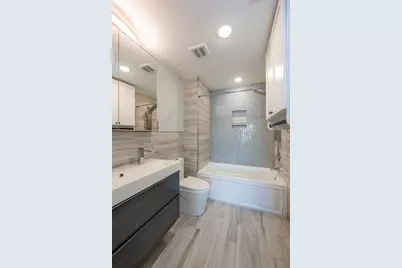 270 St Pauls Ave #4, Jersey City, NJ 07306 - Photo 8