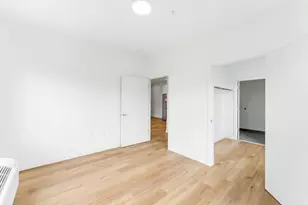 175 W 7th St, Bayonne, NJ 07002 - Photo 8