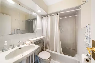 413 76th St, North Bergen, NJ 07047 - Photo 10