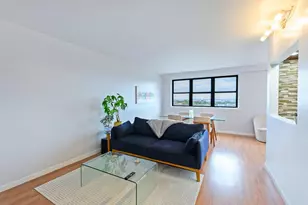 1225 Kennedy Blvd, Bayonne, NJ 07002 - Photo 2