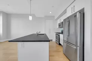 4 Beacon Way, Jersey City, NJ 07304 - Photo 8