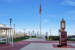 4 Beacon Way, Jersey City, NJ 07304 - Photo 4