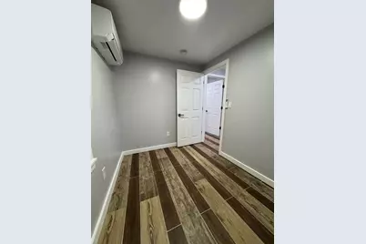 102 Old Bergen Rd #1R, Jersey City, NJ 07305 - Photo 8