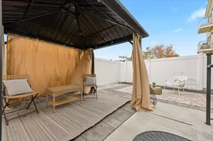 519 Liberty Ave, Jersey City, NJ 07307 - Photo 30