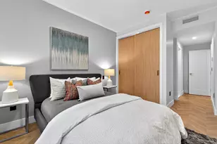 31 Bayview Ave, Jersey City, NJ 07305 - Photo 36