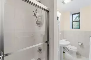 50 Glenwood Ave, Jersey City, NJ 07306 - Photo 20