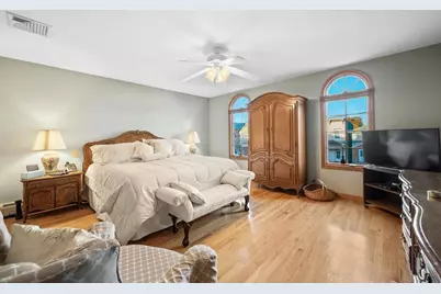 28 West 30th St, Bayonne, NJ 07002 - Photo 22