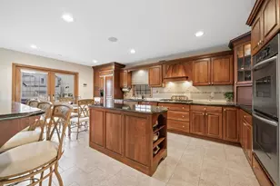 28 W 30th St, Bayonne, NJ 07002 - Photo 10