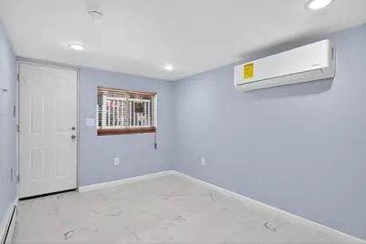 43 Sycamore Rd #1, Jersey City, NJ 07305 - Photo 8