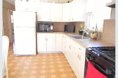 70 Christina St, Little Ferry, NJ 07643 - Photo 2