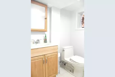 70 Christina St, Little Ferry, NJ 07643 - Photo 12