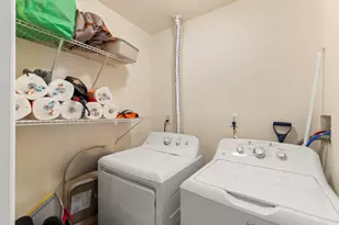 219 South St, Jersey City, NJ 07307 - Photo 10