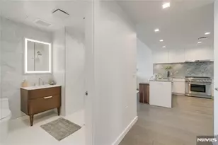 320 Adolphus Ave, Cliffside Park, NJ 07010 - Photo 10