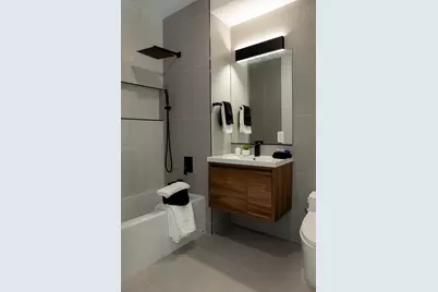 39 Boyd Ave #A, Jersey City, NJ 07304 - Photo 10