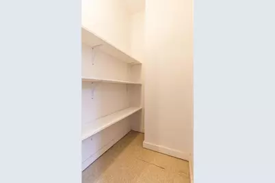 15 Dwight St, Jersey City, NJ 07305 - Photo 6