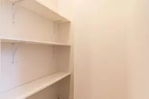 15 Dwight St, Jersey City, NJ 07305 - Photo 6