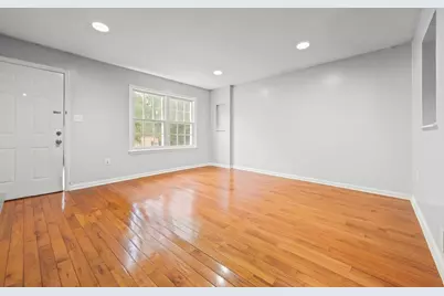 12 Bayview Ave, Jersey City, NJ 07305 - Photo 6