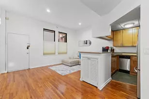 187 Wayne St, Jersey City, NJ 07302 - Photo 2