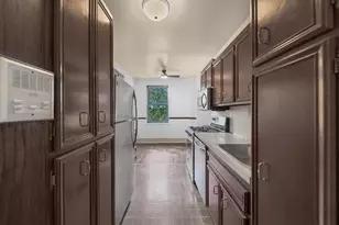 100 E Palisade Ave, Englewood, NJ 07631 - Photo 10