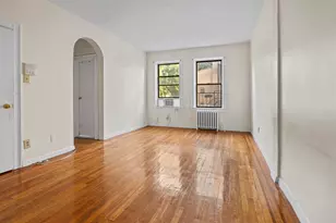 821 Bergen Ave, Jersey City, NJ 07306 - Photo 2