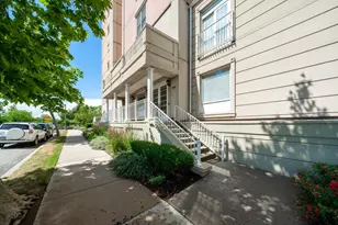 100 Shearwater Ct E, Jersey City, NJ 07305 - Photo 18