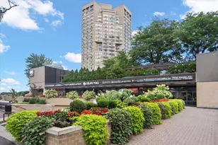 7000 Blvd E, Guttenberg, NJ 07093 - Photo 32