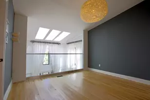 702 Mainsail Ln, Secaucus, NJ 07094 - Photo 18