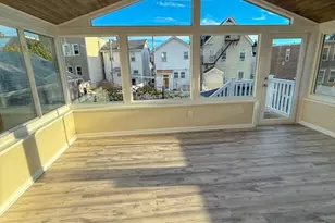 223 Day Ave, Cliffside Park, NJ 07010 - Photo 18