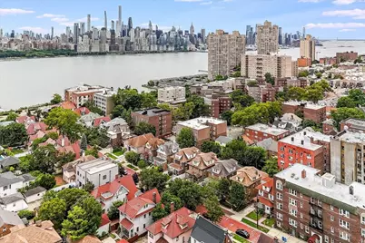 20 75th St, North Bergen, NJ 07047 - Photo 4