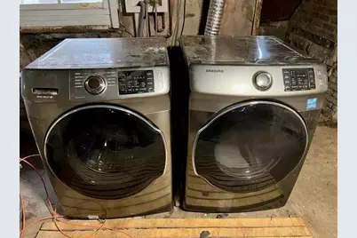 118 Clinton Ave, Jersey City, NJ 07304 - Photo 14