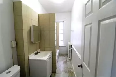 118 Clinton Ave, Jersey City, NJ 07304 - Photo 16