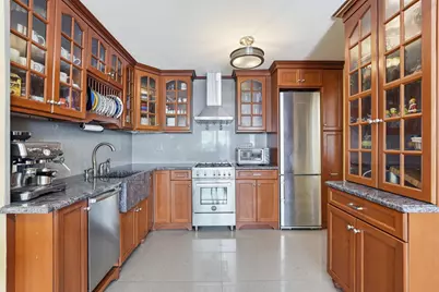 6040 Blvd East #32E, West New York, NJ 07093 - Photo 8