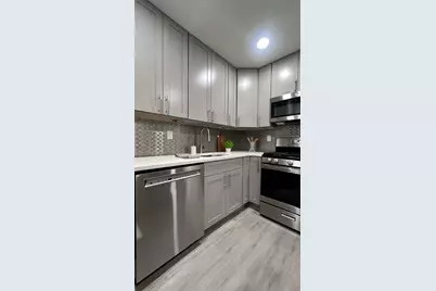 213 Woodward St #4, Jersey City, NJ 07304 - Photo 4