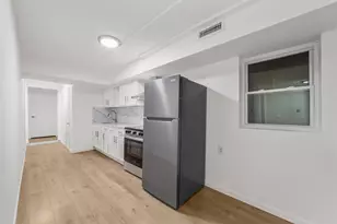 71 Woodlawn Ave, Jersey City, NJ 07305 - Photo 36