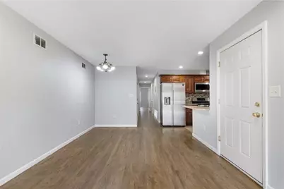 150 Congress St Apt # 1, Jersey City, NJ 07307 - Photo 4