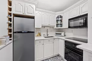 100 Manhattan Ave, Union City, NJ 07087 - Photo 8