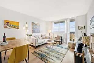 100 Manhattan Ave, Union City, NJ 07087 - Photo 2