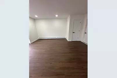 25 East 34th St, Bayonne, NJ 07002 - Photo 12