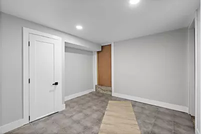 77 Boyd Ave, Jersey City, NJ 07304 - Photo 8