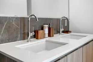 255 Brunswick St, Jersey City, NJ 07302 - Photo 20