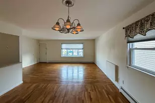 513 Avenue C, Bayonne, NJ 07002 - Photo 2