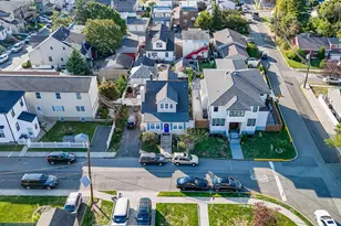 1041 Stonewall Ln, Secaucus, NJ 07094 - Photo 2