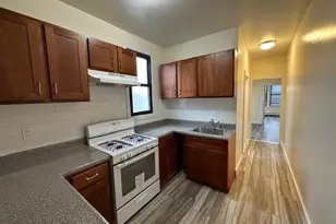 84 Irving St, Jersey City, NJ 07307 - Photo 4