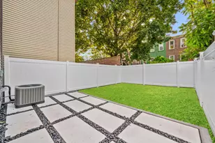 249 5 Halladay St, Jersey City, NJ 07304 - Photo 28