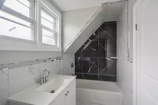 71 W 54th St, Bayonne, NJ 07002 - Photo 22