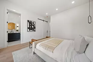 13 Lienau Pl, Jersey City, NJ 07306 - Photo 12