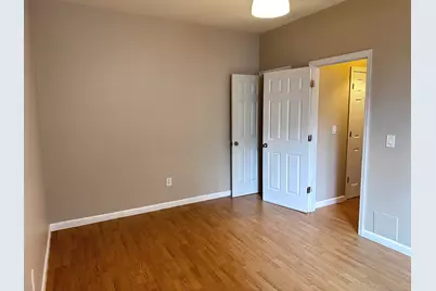 160 Vroom St #27, Jersey City, NJ 07306 - Photo 8